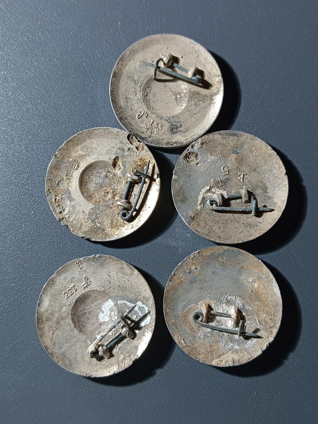 67期回流戒指饰品杂件纪念章丝路钱币专场 A5像章 