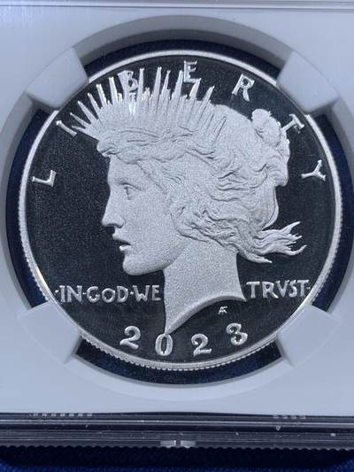 《竞宝斋》第409场 周日，周一，2场连拍 （全场包邮） NGC PF70UC 美国2023年和平银元1美元精制纪念银币，PROOF精制币，高浮雕设计，币面清爽干净又漂亮，打制精美，状态一流，冠军分。