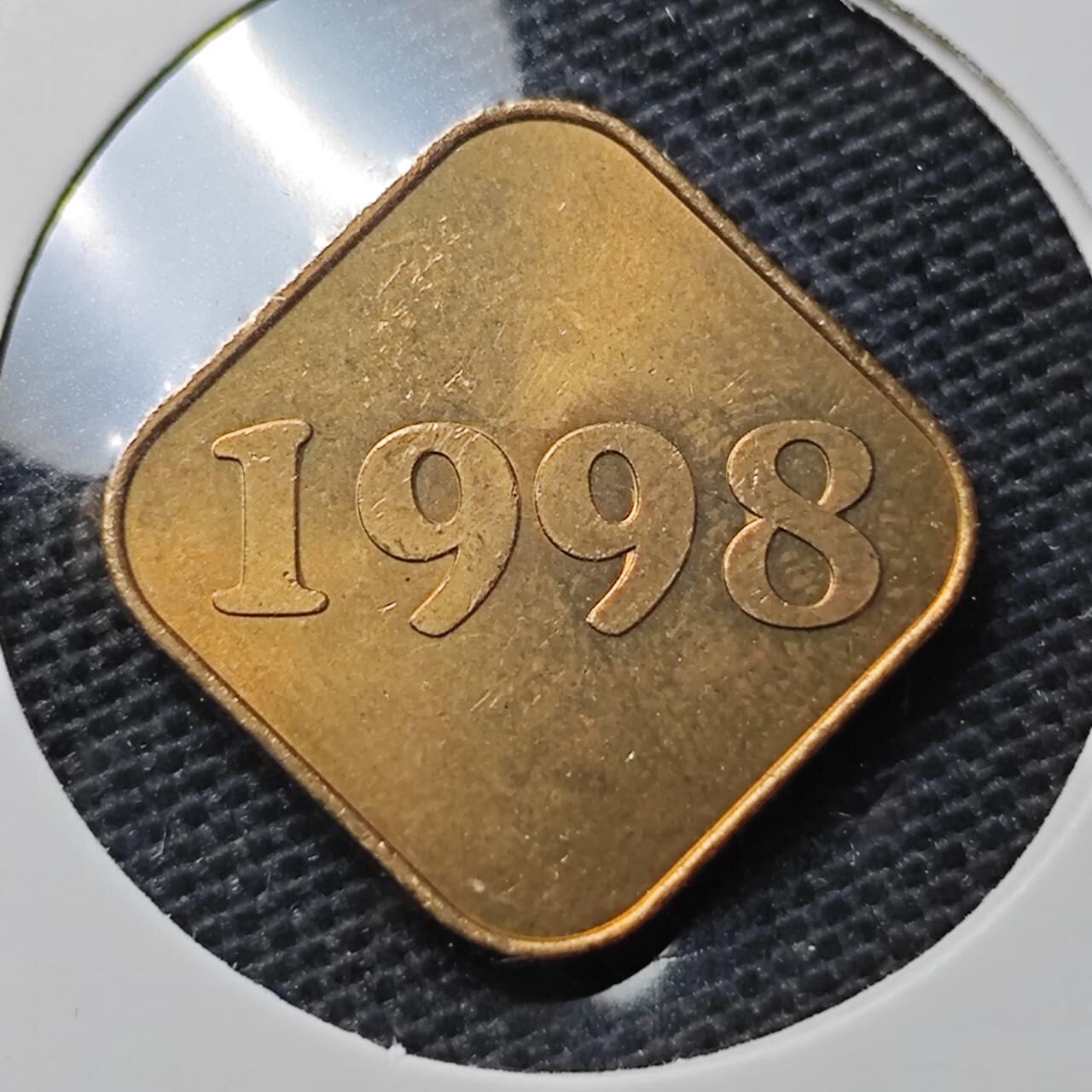 KK钱币收藏小铺 第326期 2月预留时间 周末发货  1998日本生肖铭牌章 虎