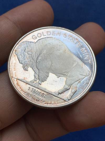 《竞宝斋》第409场 周日，周一，2场连拍 （全场包邮） 美国印第安人野牛银章 999银 1盎司 31.1g