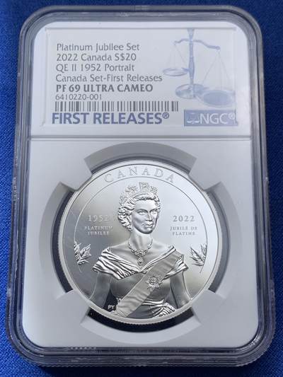 《竞宝斋》第409场 周日，周一，2场连拍 （全场包邮） 首期NGC PF69UC（2022年英加联合发行）女王登基70周年铂金禧年20加元精制纪念银币（999纯银，38MM币径，发行量5500枚）