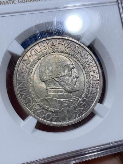 《竞宝斋》第409场 周日，周一，2场连拍 （全场包邮） NGC MS65 瑞典1921年2克朗银币 纪念瓦萨王朝建立者古斯塔夫一世发动起义反抗丹麦 盾徽精美细致 原光极好 15克800银