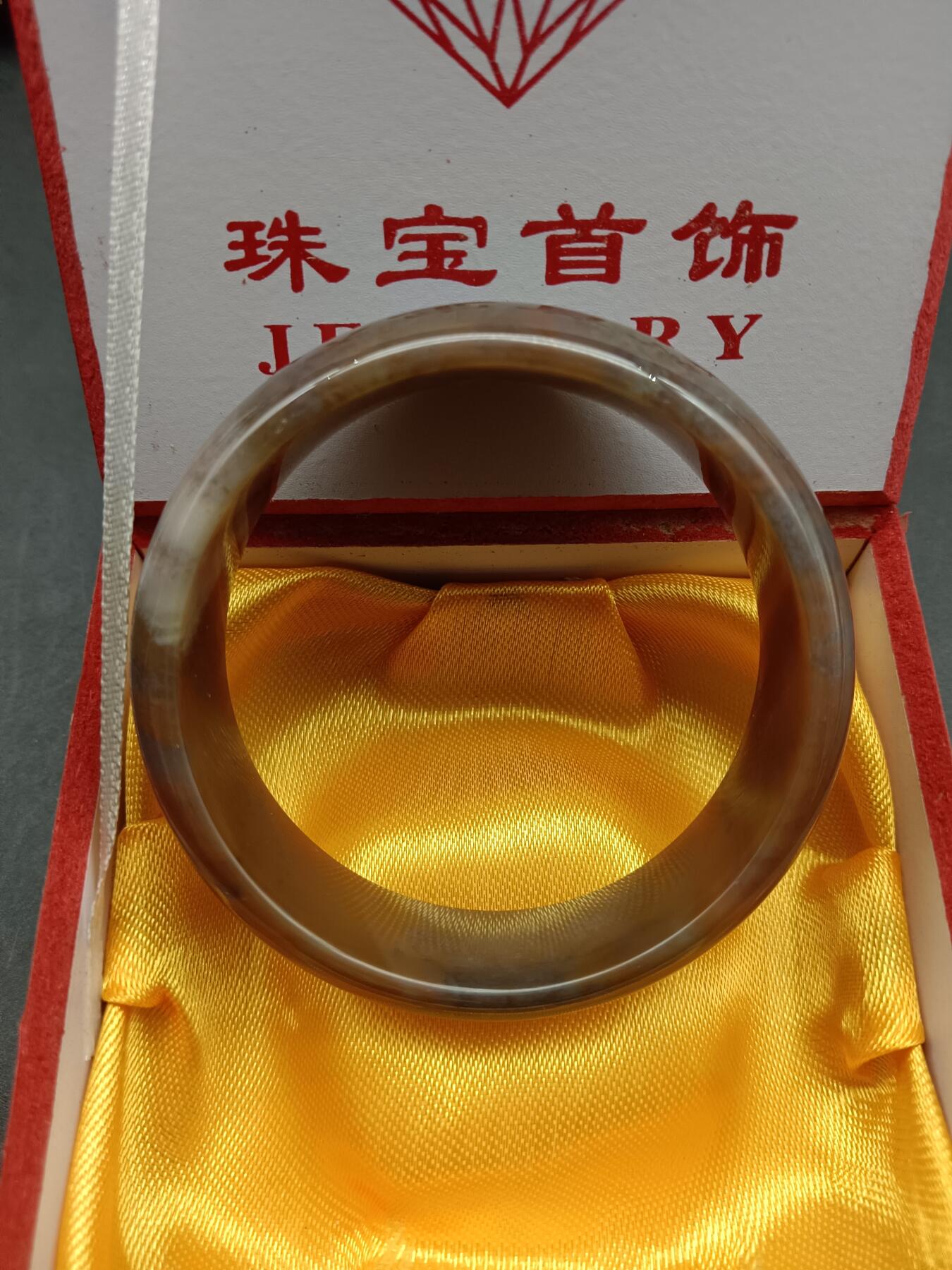 67期回流戒指饰品杂件纪念章丝路钱币专场 和田玉手镯