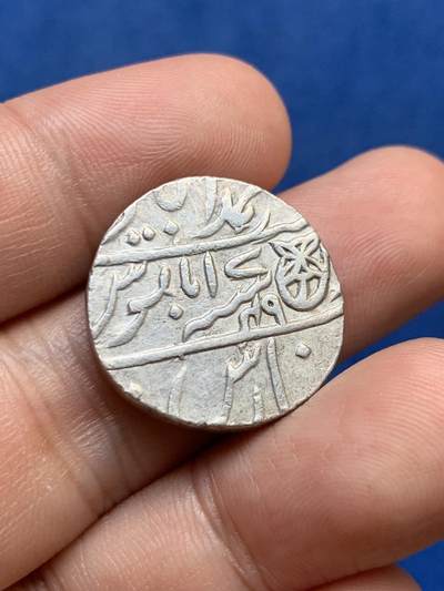 《竞宝斋》第409场 周日，周一，2场连拍 （全场包邮） 英属孟加拉一卢比打制银币