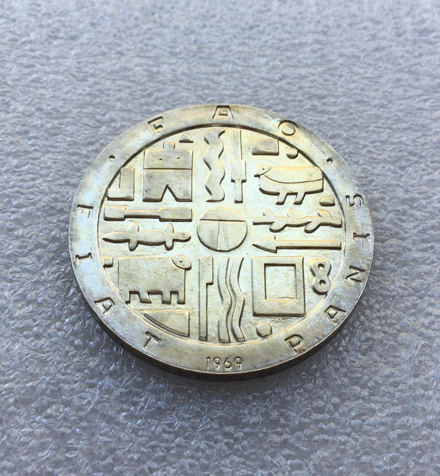 世界钱币专场拍卖 乌拉圭1969年1000比索银币 25克90%银币 原光好品