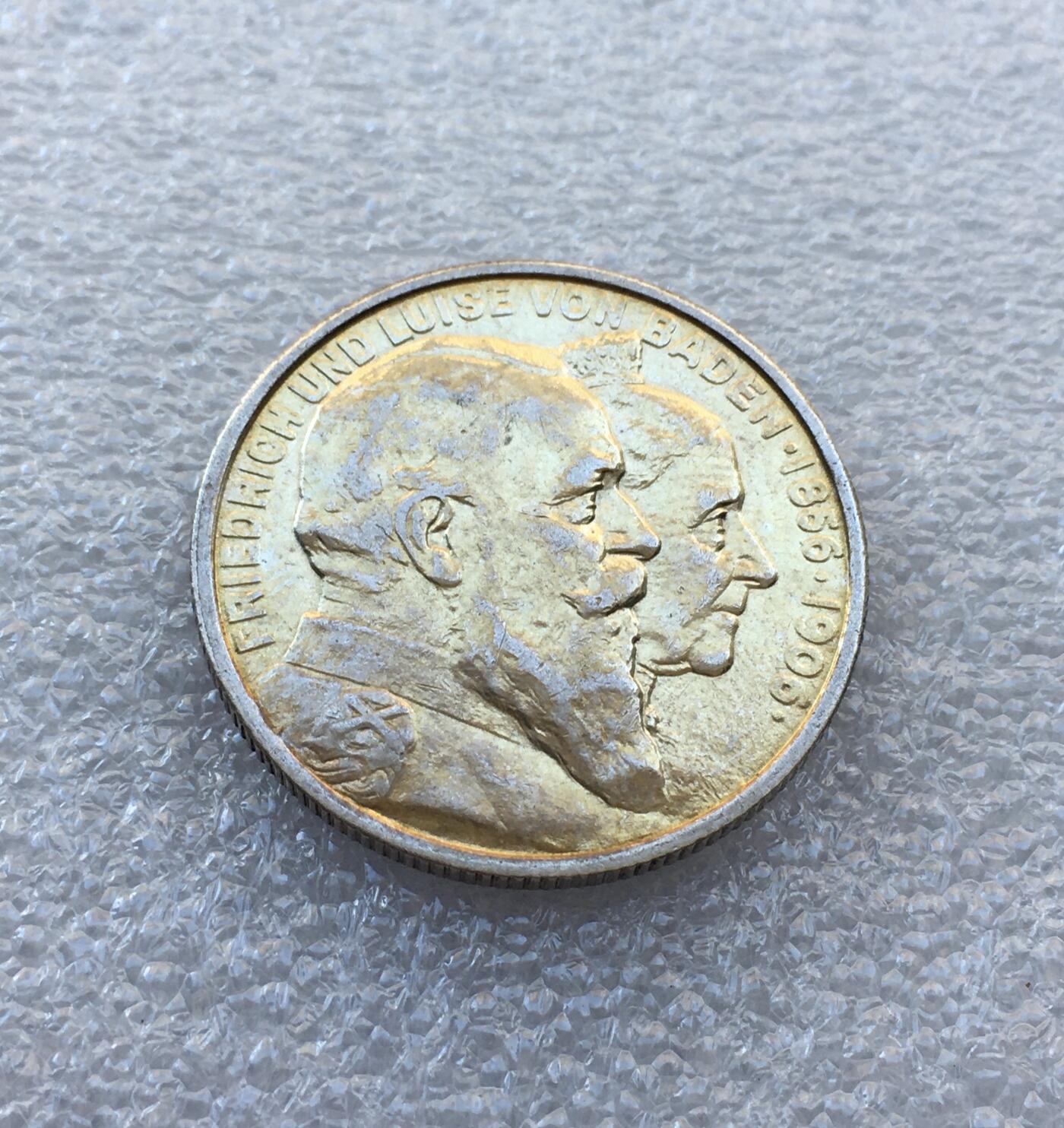 世界钱币专场拍卖 德国1906年巴登金婚50周年2马克银币 11.1克 90%银