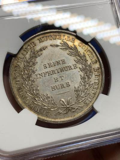 《竞宝斋》第409场 周日，周一，2场连拍 （全场包邮） NGC MS63 法国1818年塞纳火灾互助保险 银章，浴火凤凰圆形少见款