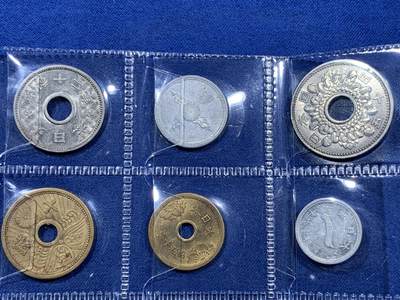 《竞宝斋》第409场 周日，周一，2场连拍 （全场包邮） 日本明治~昭和辅币一组 整体状态不错，含一枚旭日五十钱银币，正面淡彩转光，背面包浆