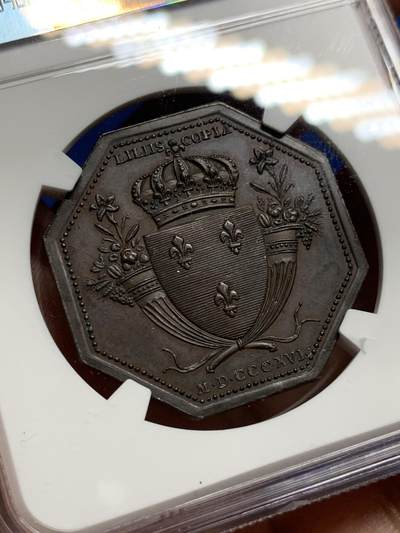 《竞宝斋》第409场 周日，周一，2场连拍 （全场包邮） NGC MS63BN 法国1816年里昂商业法院铜制八角代币，手指边铭少见版本，出分不易