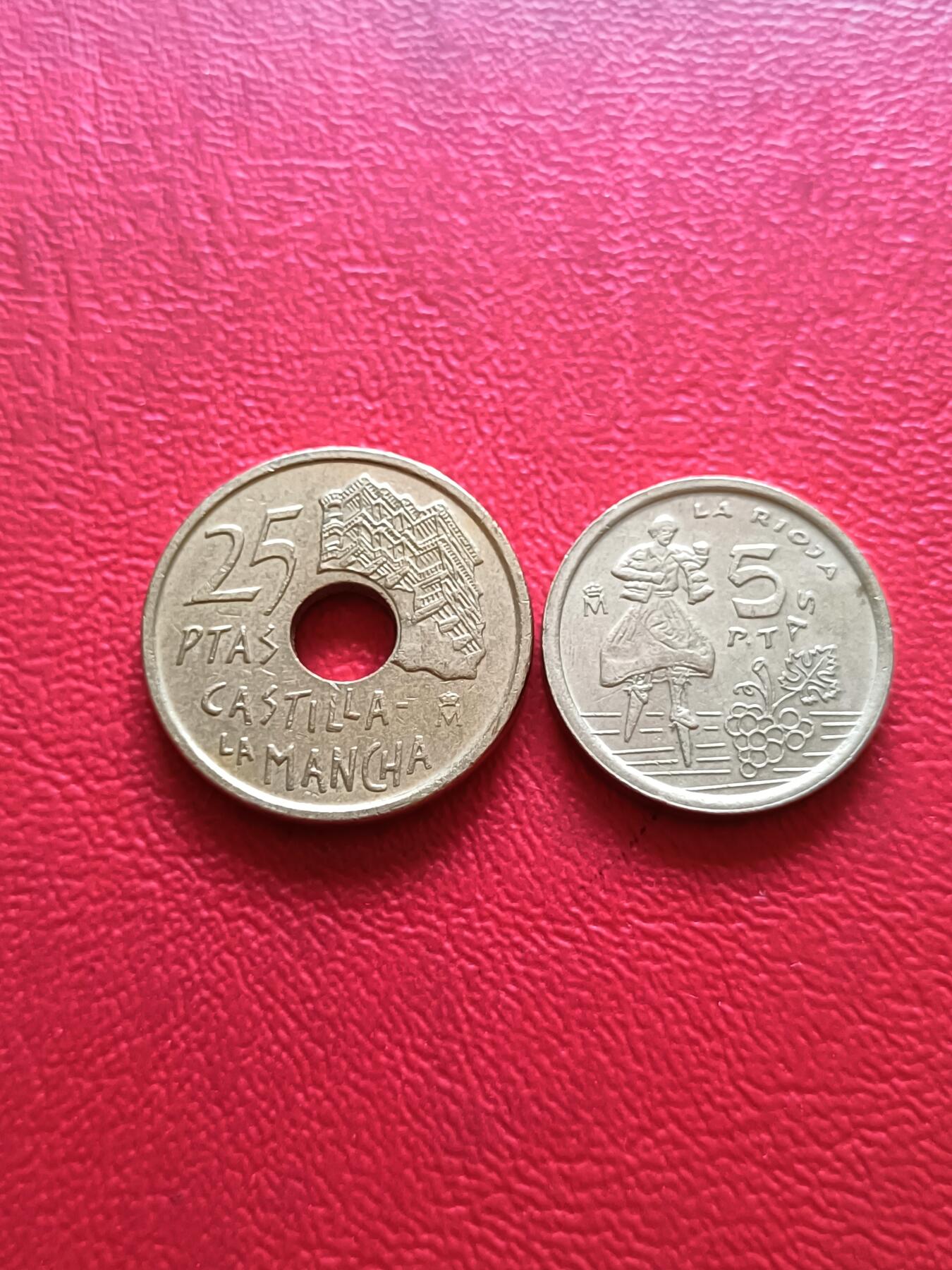 【云涧收藏】第五十四场 西班牙1996年5、25比塞塔2枚