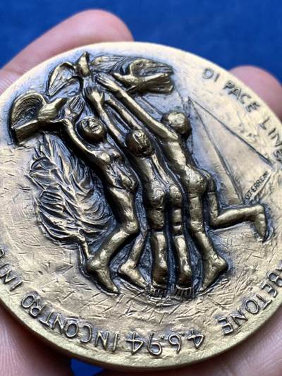 《竞宝斋》第409场 周日，周一，2场连拍 （全场包邮） 1944-1994国际和平会议铜章 阿贝托内 哥特线 50周年 146克 60mm 高浮雕