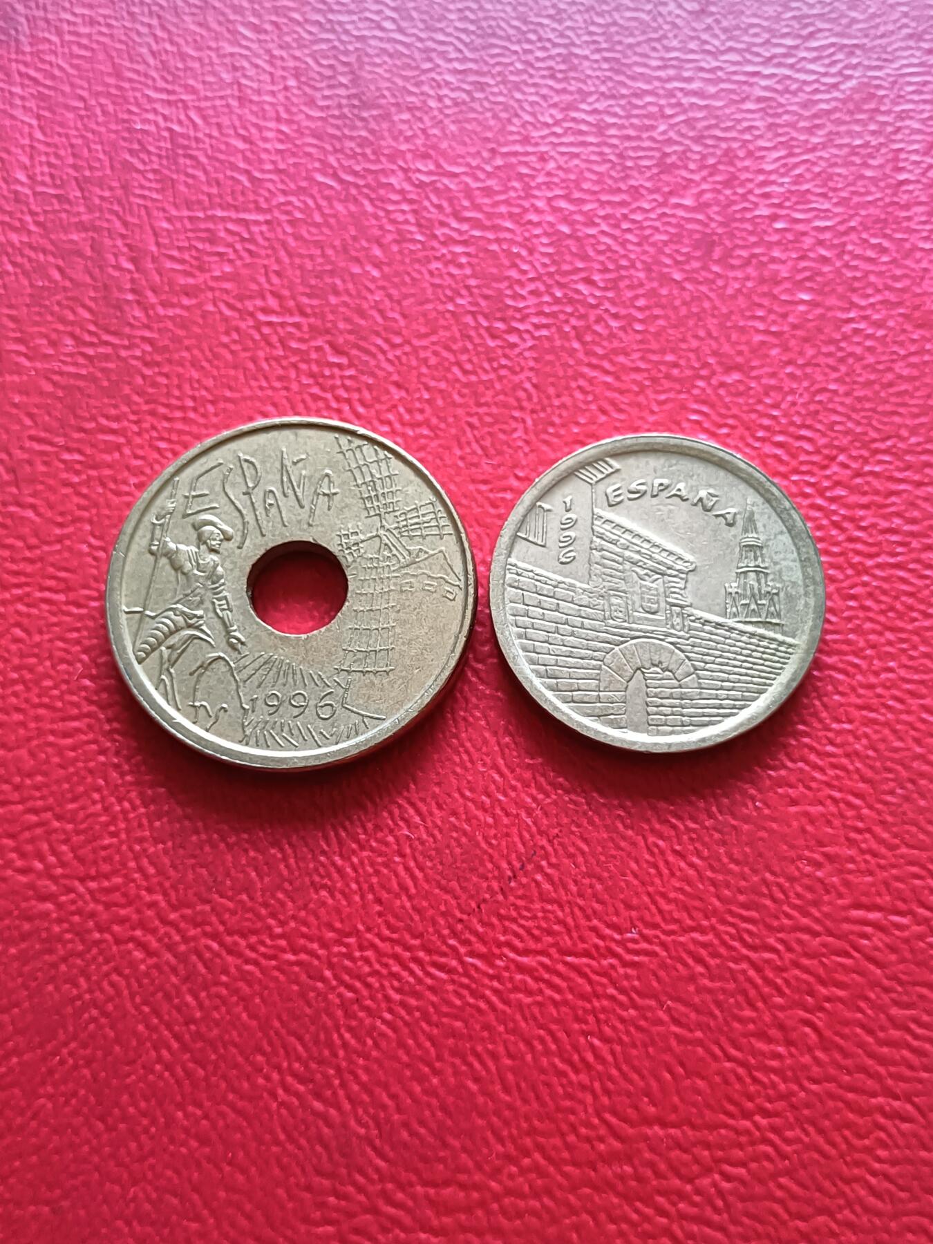 【云涧收藏】第五十四场 西班牙1996年5、25比塞塔2枚