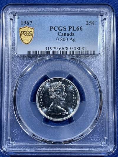 《竞宝斋》第409场 周日，周一，2场连拍 （全场包邮） PCGS PL66 高分 1967年加拿大建国百年纪念25分 非常漂亮的白币 币面光洁 浮雕感很强 豹子图案