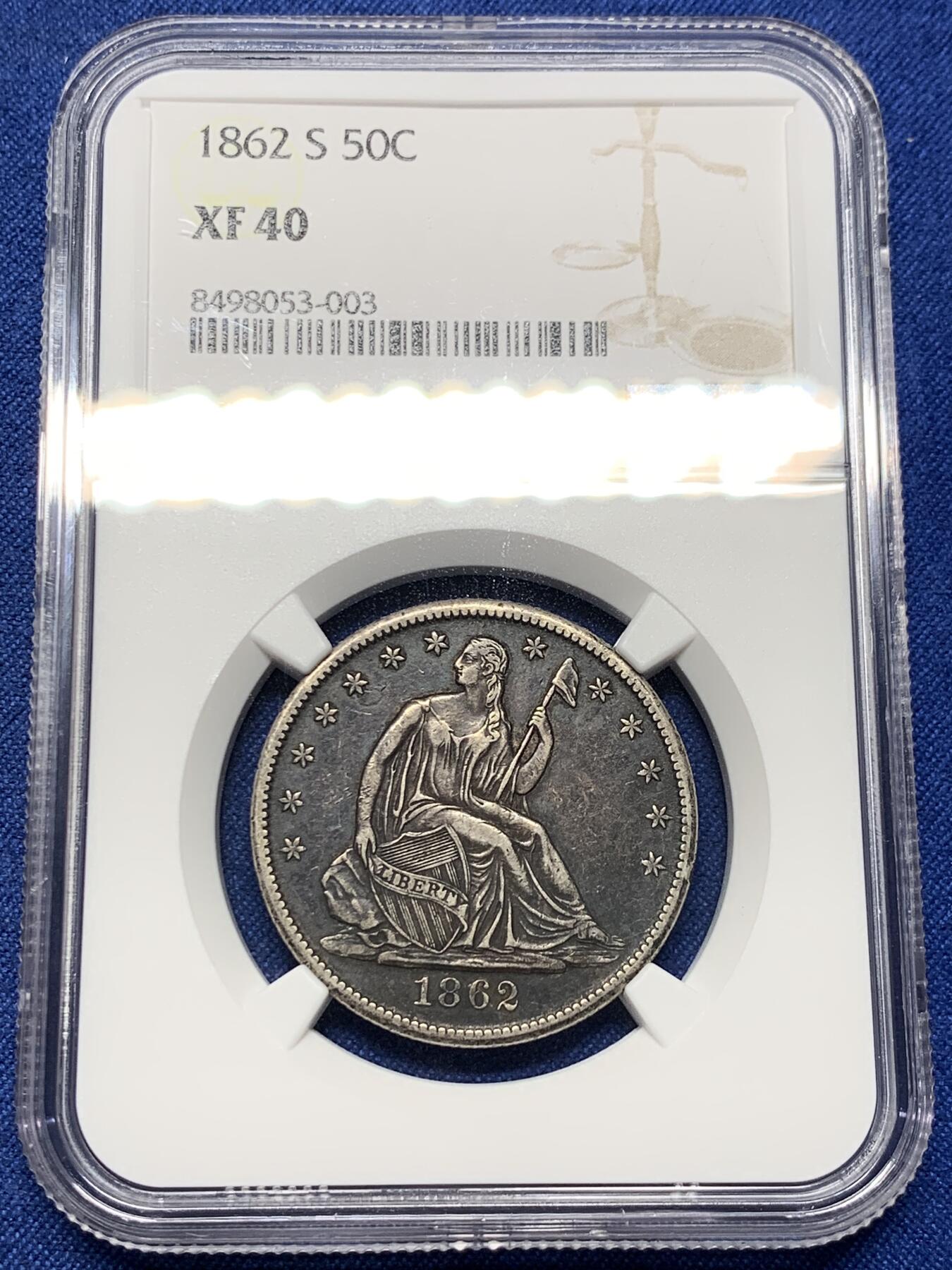 《竞宝斋》第409场 周日，周一，2场连拍 （全场包邮） NGC XF40 美国1862年坐人半美元银币 黑漆古老包浆，状态极佳