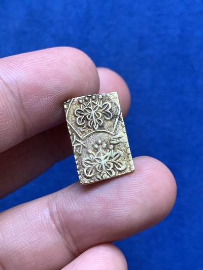 《竞宝斋》第409场 周日，周一，2场连拍 （全场包邮） 日本二分金 打制周正 3克