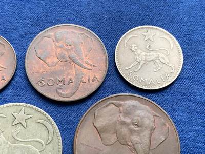 《竞宝斋》第409场 周日，周一，2场连拍 （全场包邮） 五枚一组 意托管索马里1950年 含2枚银币