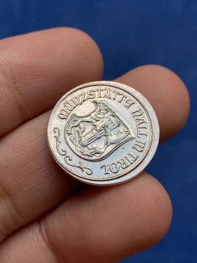 《竞宝斋》第409场 周日，周一，2场连拍 （全场包邮） 奥地利 因斯布鲁克 哈塞格城堡 银章 6.48克 21.4mm