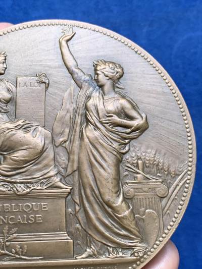 《竞宝斋》第409场 周日，周一，2场连拍 （全场包邮） 法兰西共和国宣言100周年纪念铜章 1970 丰饶角铜标 220.3克 80mm