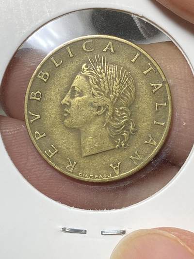 2025年第八十场(总第一百零六场）外国好品散币(免佣金) 少见版别–意大利🇮🇹1957年20里拉(早期齿边版，首发年仅发行3年，Serifed 7–衬线7版)