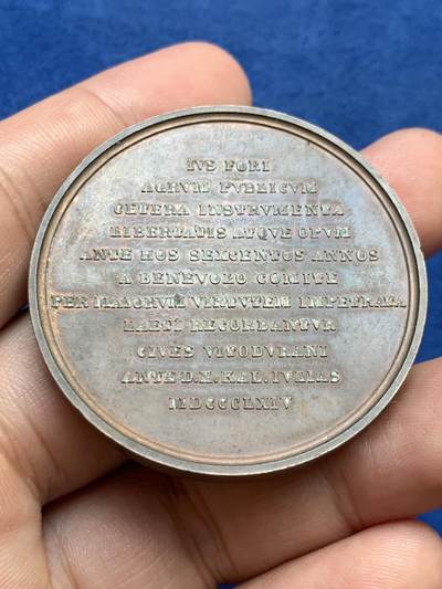 《竞宝斋》第409场 周日，周一，2场连拍 （全场包邮） 瑞士1864年哈布斯堡王朝建立温特图尔市600周年纪念大铜章 51克 45.3mm