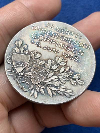 《竞宝斋》第409场 周日，周一，2场连拍 （全场包邮） 德国1905年戈平根射击节银章 顶部吊环移除 23.7克 40.3mm