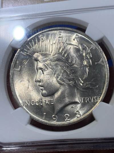 《竞宝斋》第409场 周日，周一，2场连拍 （全场包邮） NGC MS63 美国1923年和平一元银币