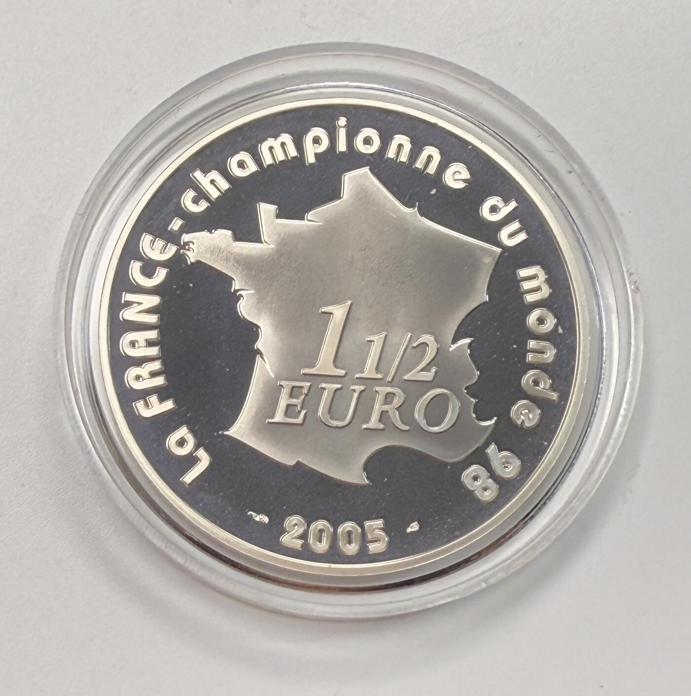 S&S Numismatic世界钱币-拍卖 第113期  法国2005年 德国足球世界杯 1.5欧元精制纪念银币  22.2克900银