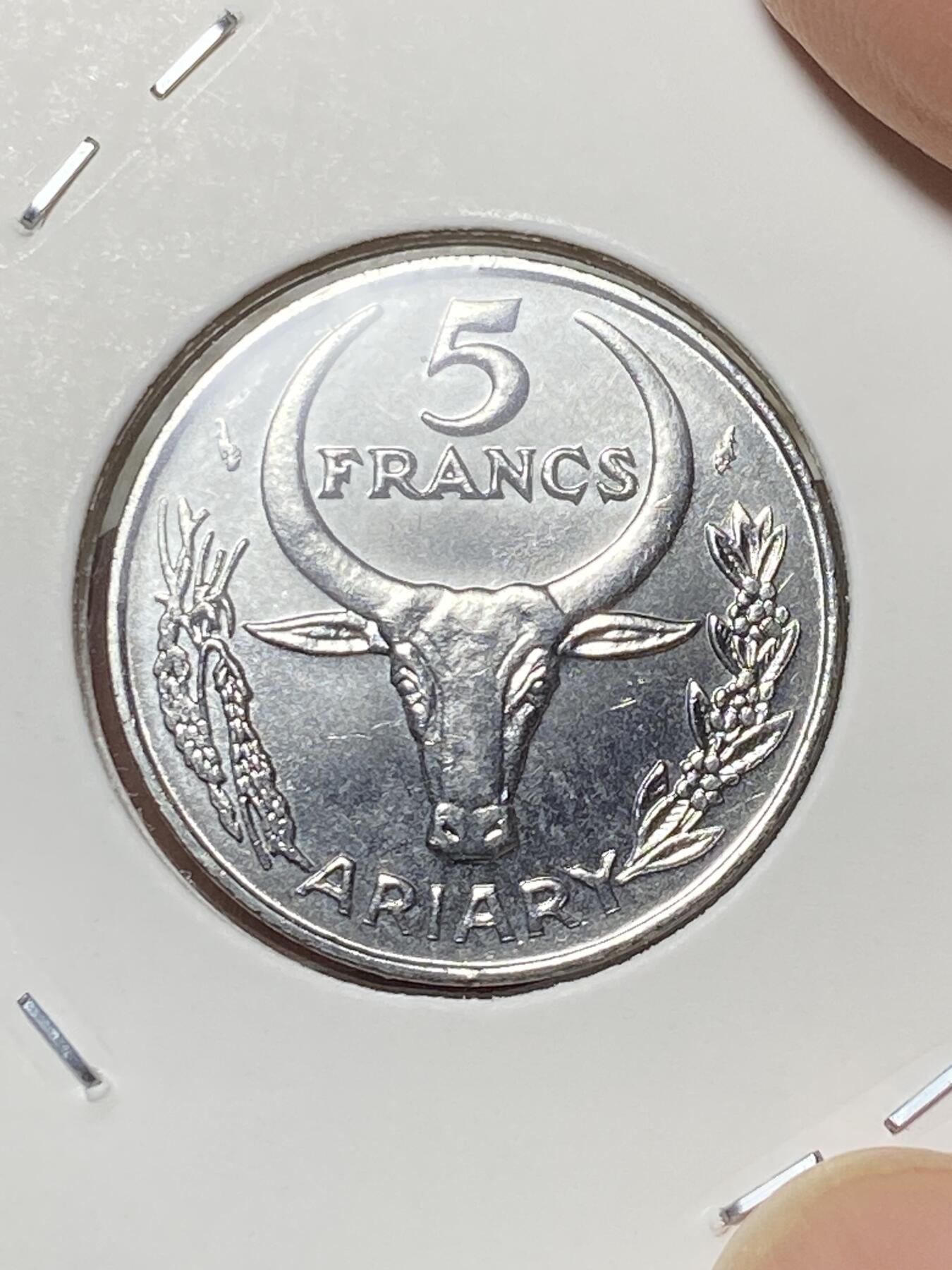 2025年第八十场(总第一百零六场）外国好品散币(免佣金)