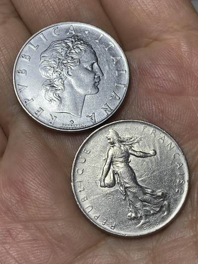 2025年第八十场(总第一百零六场）外国好品散币(免佣金) 2枚：意大利🇮🇹1963年50里拉，法国🇫🇷1972年1法郎