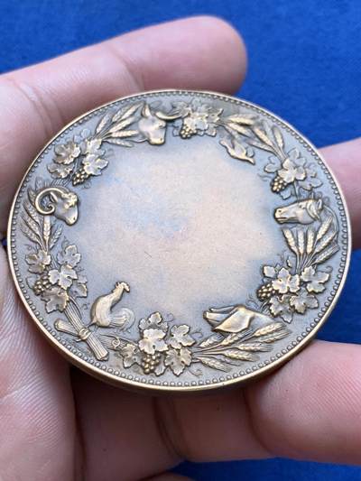 《竞宝斋》第409场 周日，周一，2场连拍 （全场包邮） 法国农业女神铜章 59.9克 49.8mm 丰饶角铜标 带盒