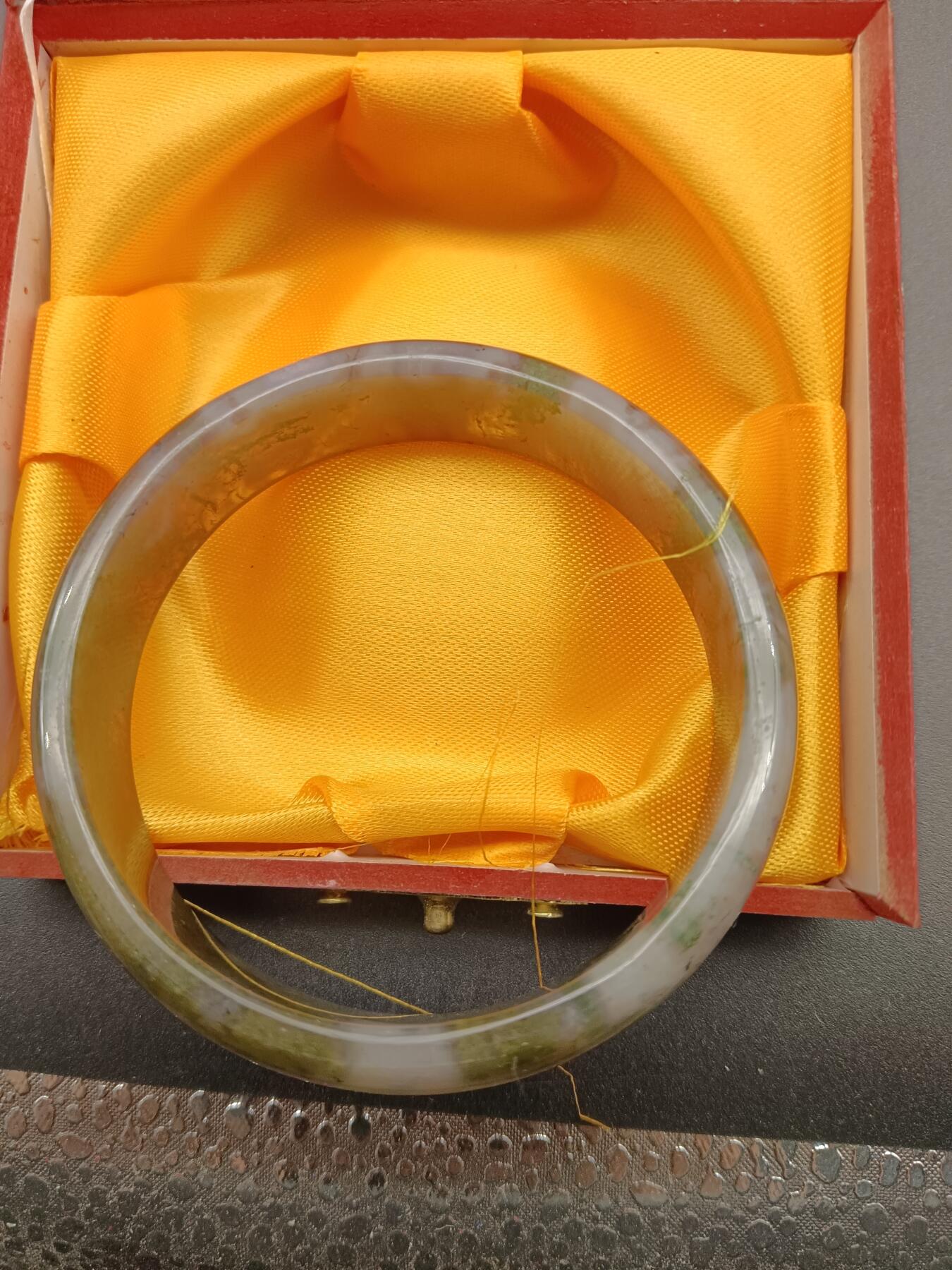 67期回流戒指饰品杂件纪念章丝路钱币专场 和田玉手镯