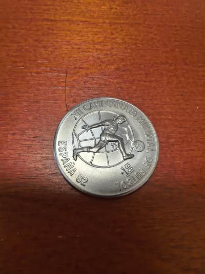 长老汇蛇年精选第三十八场拍卖 - 1981古巴西班牙82世界杯1比索铜镍币