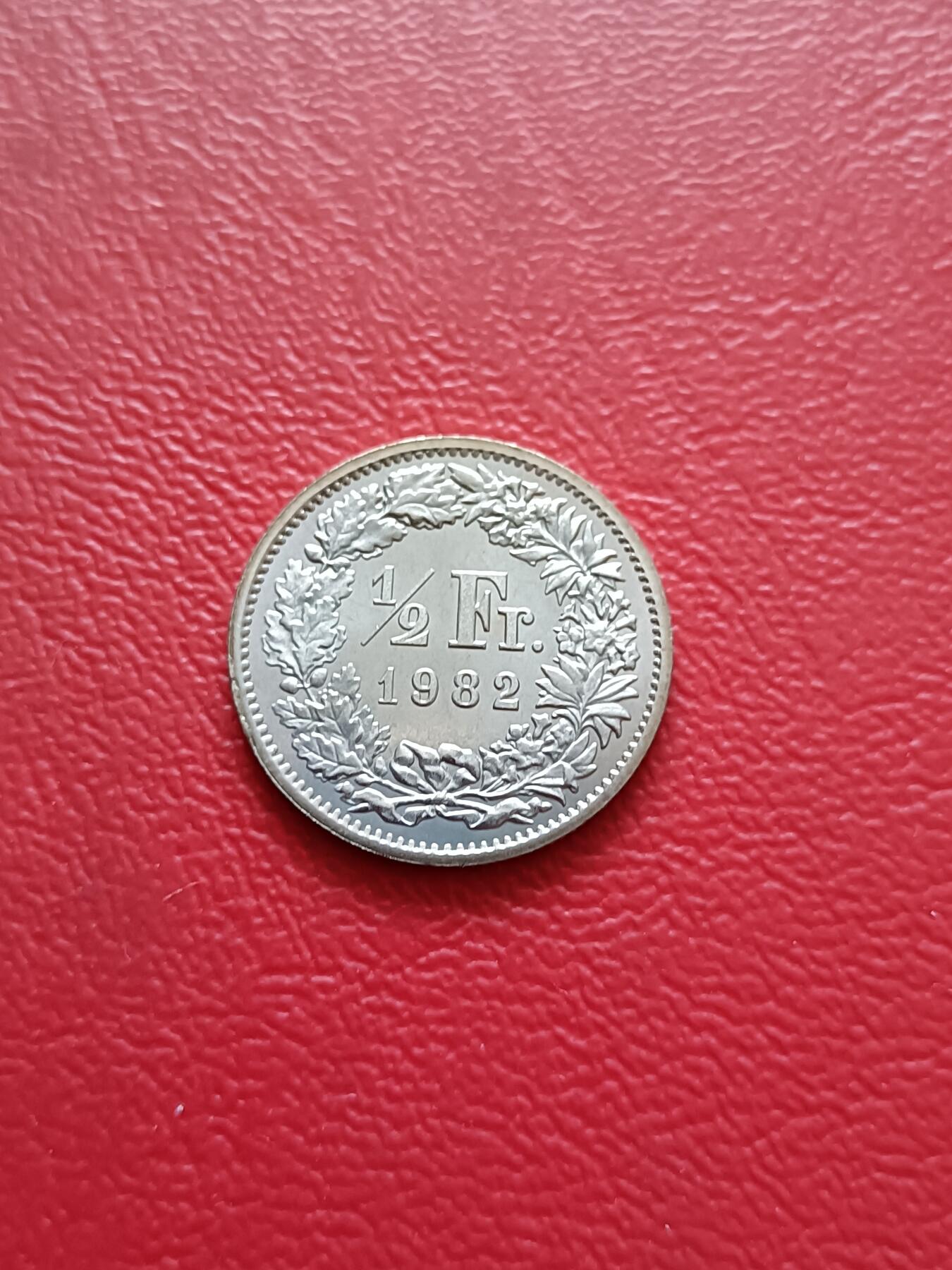 【云涧收藏】第五十四场 瑞士1981年～1983年7枚套