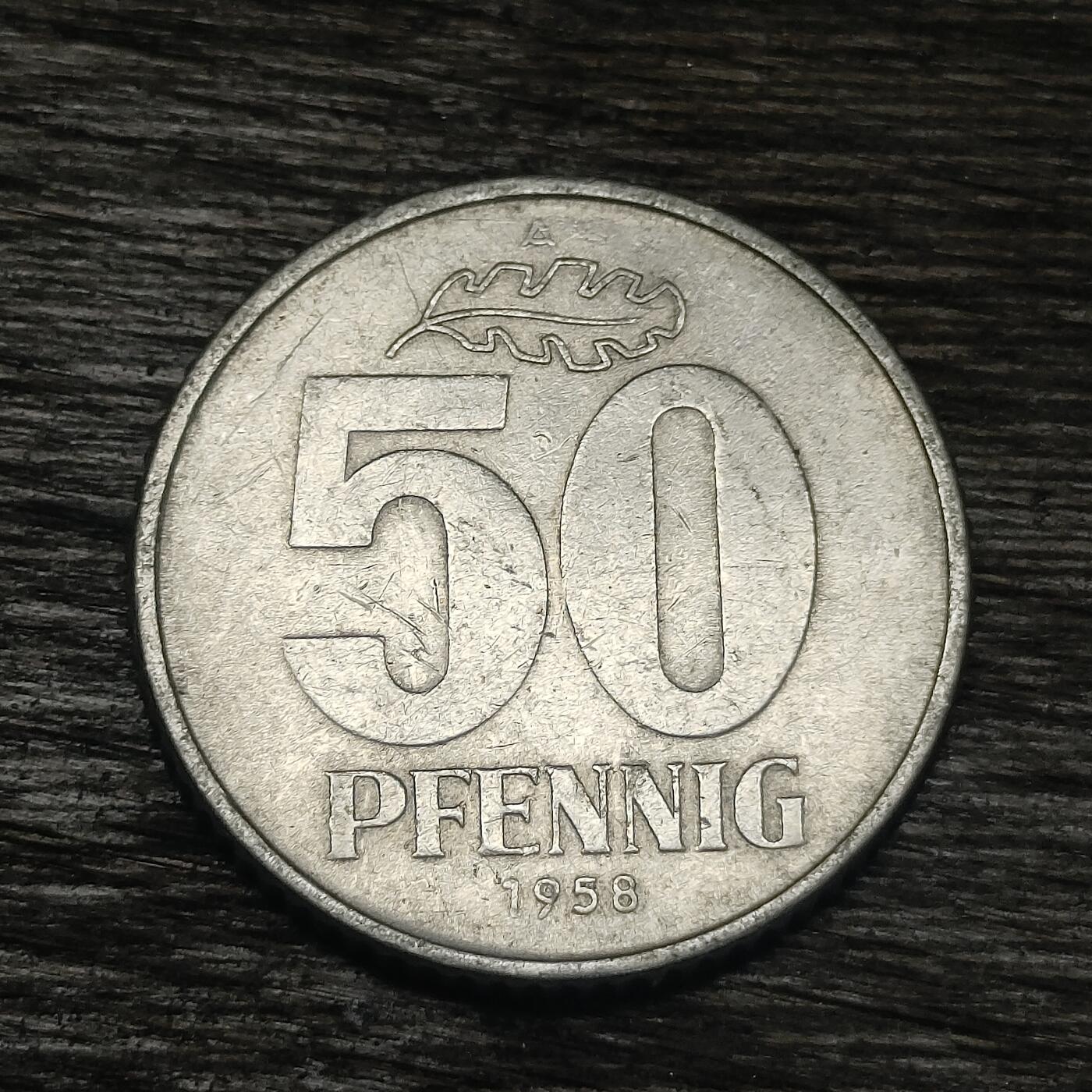 【铜匠收藏】★第130场★散币场，无佣金，30包邮。不满30元，支付5元运费。《接受代拍 代送NGC评级》 民主德国东德 1958年 50芬尼 铝币