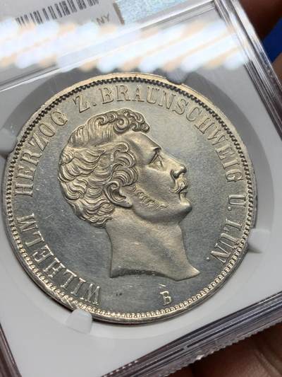 《竞宝斋》第410场 周日，周一，2场连拍 （全场包邮） NGC UNC 德国 1856年 不伦瑞克 2泰勒银币 37克大规格 细节非常好