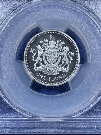 《竞宝斋》第410场 周日，周一，2场连拍 （全场包邮） PCGS PR68DCAM 英国1998加厚1英镑银币19g925银 发行量仅7894枚 加厚盒封装pc亚军分