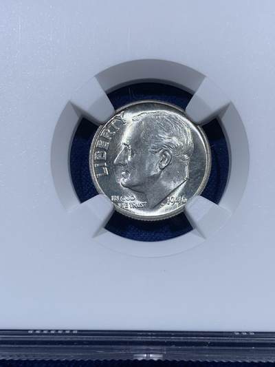 《竞宝斋》第410场 周日，周一，2场连拍 （全场包邮） NGC MS65 美国1946年10美分银币，罗斯福10美分首年份