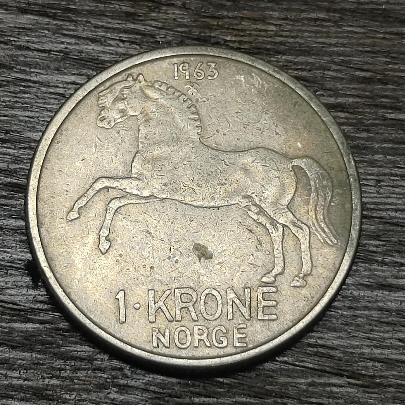 【铜匠收藏】★第130场★散币场，无佣金，30包邮。不满30元，支付5元运费。《接受代拍 代送NGC评级》 挪威 1963年 1克朗 镍币 马
