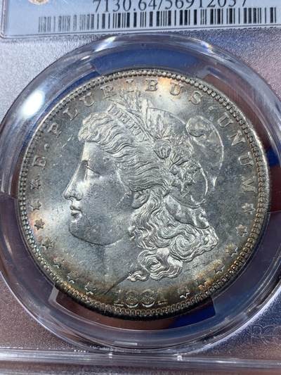 《竞宝斋》第410场 周日，周一，2场连拍 （全场包邮） PCGS MS64 摩根 1881-s 正反面皆有月牙形彩虹包浆 币面几乎无伤明显低评