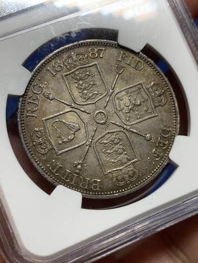 《竞宝斋》第410场 周日，周一，2场连拍 （全场包邮） NGC MS63 英国1887年维多利亚高冠双弗洛林4S银币 高分罗马1版本