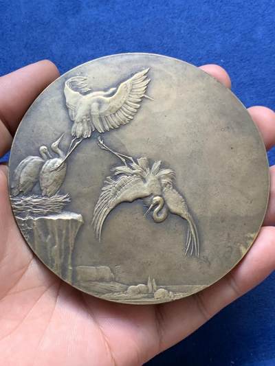 《竞宝斋》第410场 周日，周一，2场连拍 （全场包邮） 大师DAMMANN代表作《星辰》铜章 240.1克 89.6mm