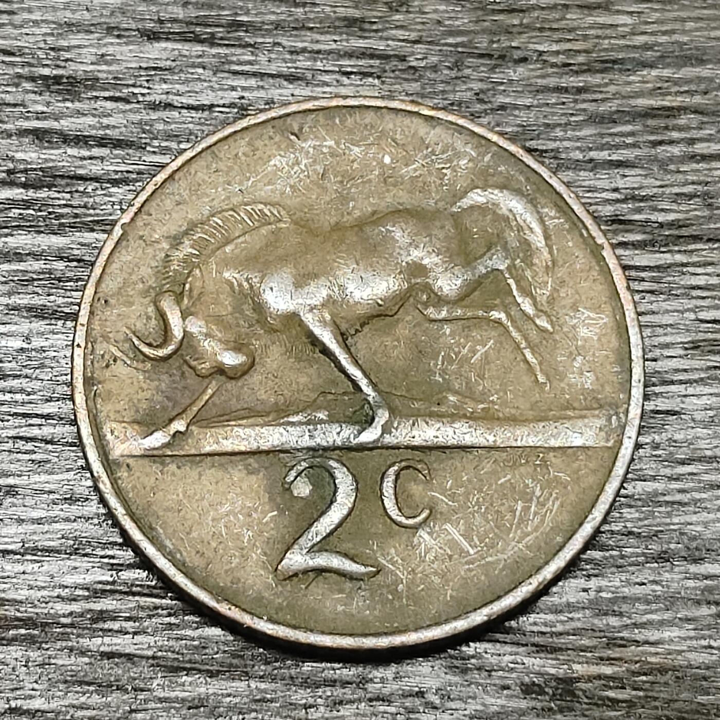 【铜匠收藏】★第130场★散币场，无佣金，30包邮。不满30元，支付5元运费。《接受代拍 代送NGC评级》 南非 2分 角马 1967年