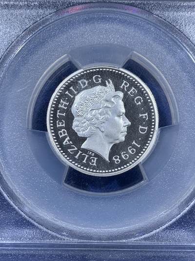 《竞宝斋》第410场 周日，周一，2场连拍 （全场包邮） PCGS PR68DCAM 英国1998加厚1英镑银币19g925银 发行量仅7894枚 加厚盒封装pc亚军分