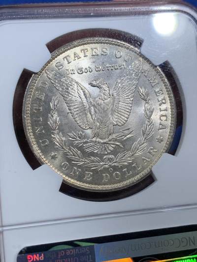 《竞宝斋》第410场 周日，周一，2场连拍 （全场包邮） NGC MS65 美国1885-O版摩根银币 转光犀利 可藏