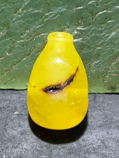 天然通货乌克兰蜜蜡一体佛头三通一个 - 天然通货乌克兰蜜蜡一体佛头三通一个