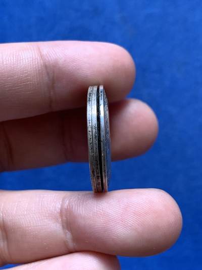 《竞宝斋》第410场 周日，周一，2场连拍 （全场包邮） 法国 私人定制鸟类银章三枚带有标识80%含银量 13.1克 25.8mm