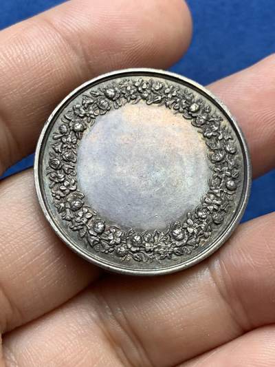 《竞宝斋》第410场 周日，周一，2场连拍 （全场包邮） 法国婚礼银章 32.5mm 16.15克