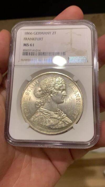 《竞宝斋》第410场 周日，周一，2场连拍 （全场包邮） NGC MS61 德国 1866年 法兰克福 2泰勒银币 转光极好