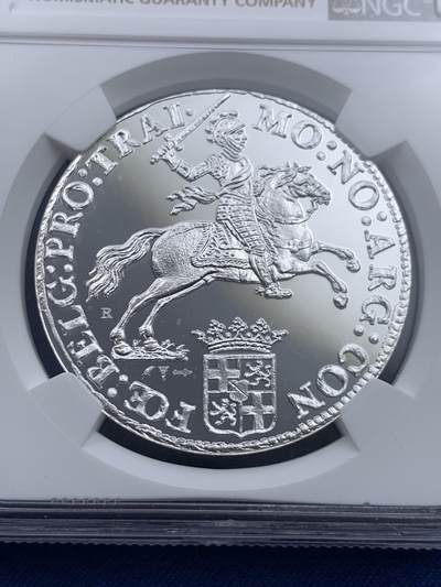 《竞宝斋》第410场 周日，周一，2场连拍 （全场包邮） NGC PF70UC 荷兰2023年乌特勒支1盎司乌特勒支马剑杜卡特复刻银币（荷兰皇家造币厂官方重铸，盒证齐全，发行量仅200枚 冠军分品相）