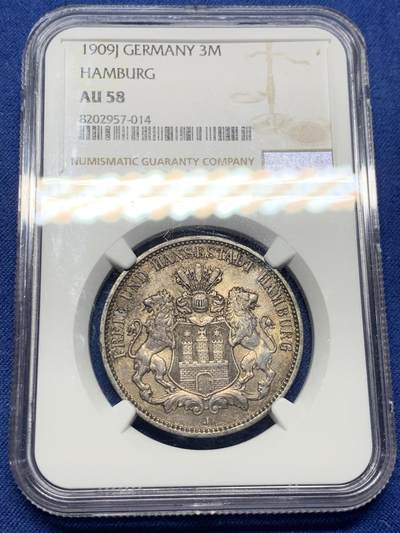 《竞宝斋》第410场 周日，周一，2场连拍 （全场包邮） - NGC AU58 德国1909年汉堡双狮3马克银币